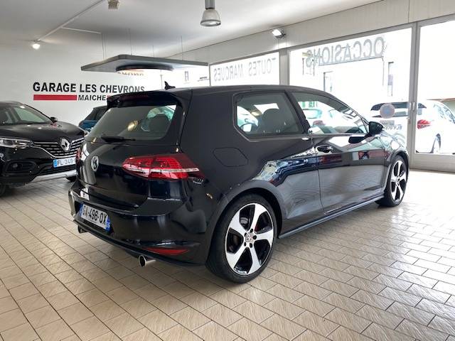 Volkswagen Golf - VII 2.0 TSI 230 BVM6 GTI Performance BMT