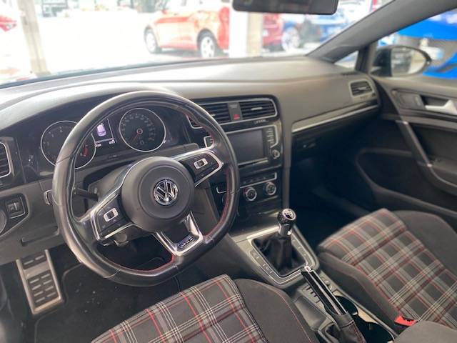 Volkswagen Golf - VII 2.0 TSI 230 BVM6 GTI Performance BMT